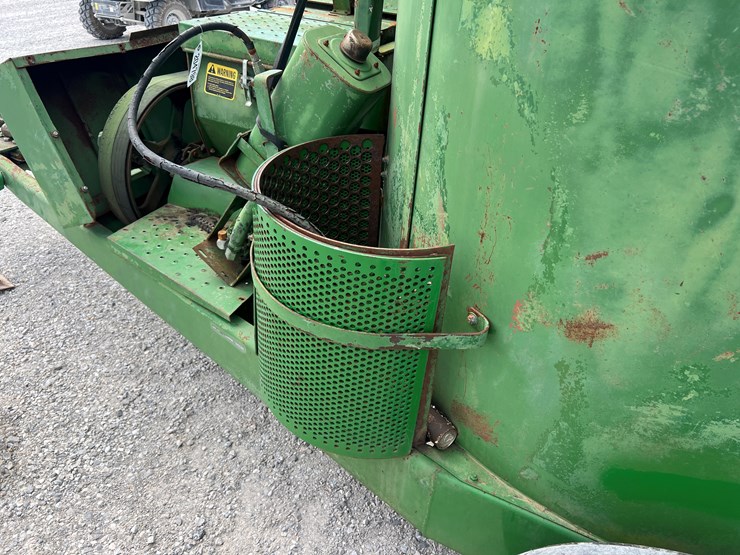 john-deere-750-image-10