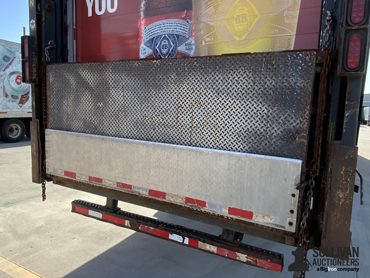 2001-utility-53'-x-102"-image-11