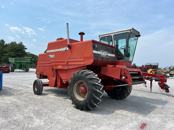 massey-ferguson-750-image-1