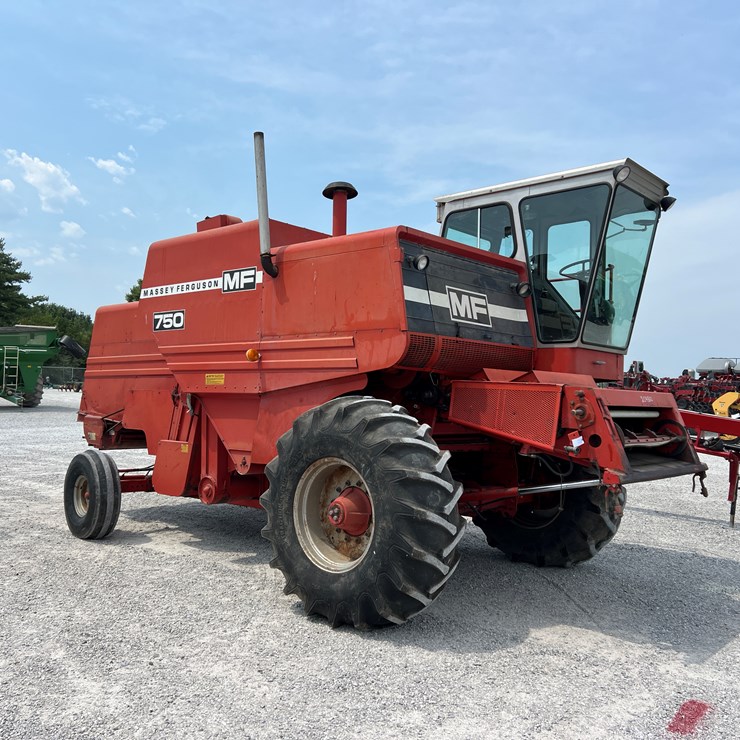 MASSEY-FERGUSON 750