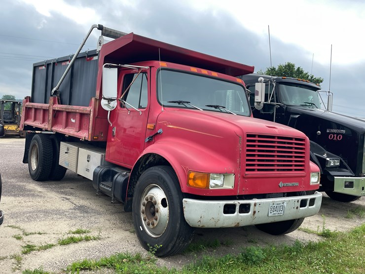 #1012-•-1993-international-dump-truck-(has-wi-title)-image-3