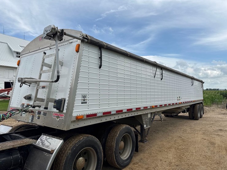2011-wilson-grain-trailer-image-4