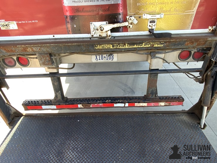 2001-utility-53'-x-102"-image-17