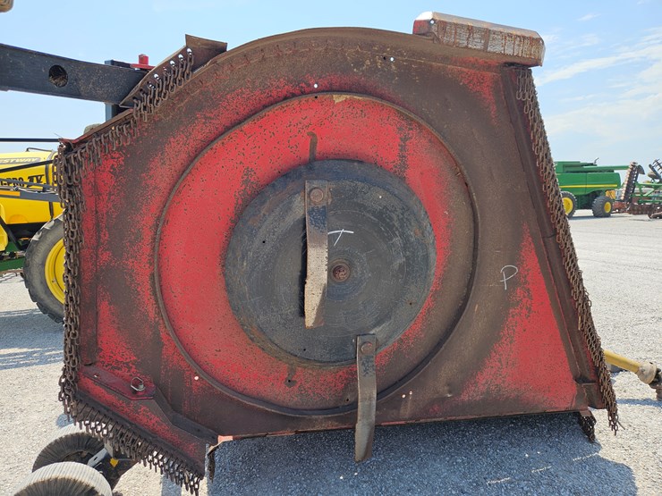 bush-hog-2720-image-9