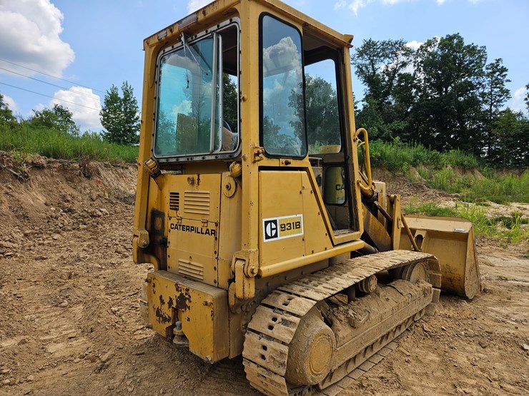 caterpillar-931b-image-16