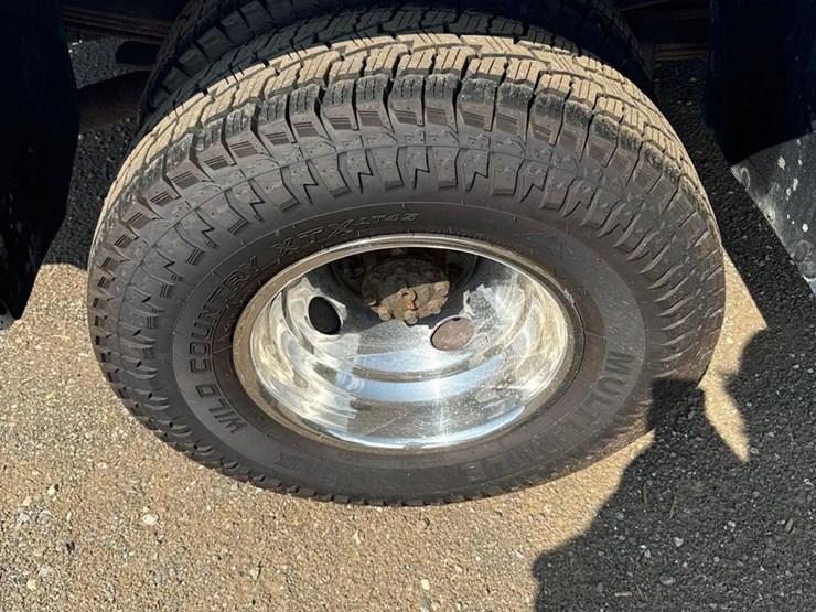 2004-ford-f350-image-21