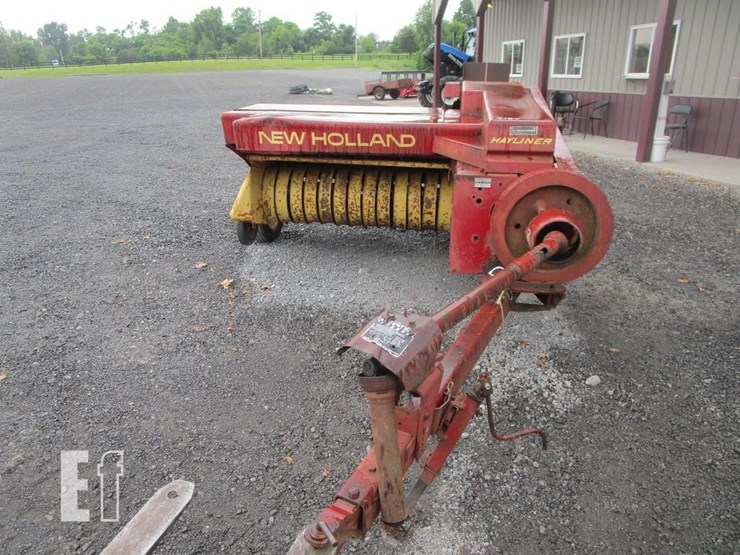 new-holland-310-image-2