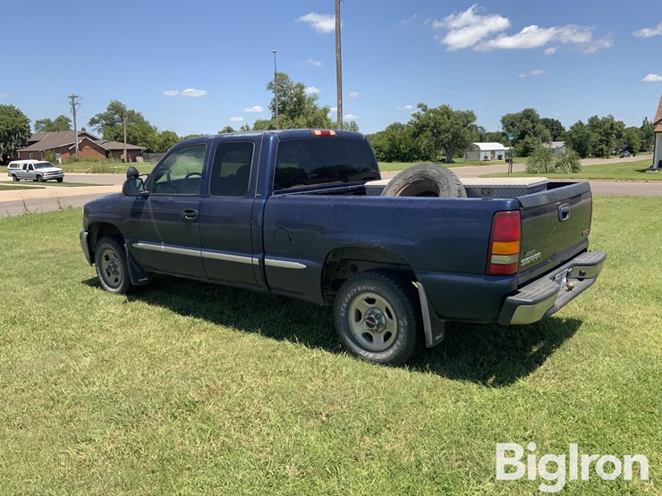 2002-gmc-sierra-1500-image-7