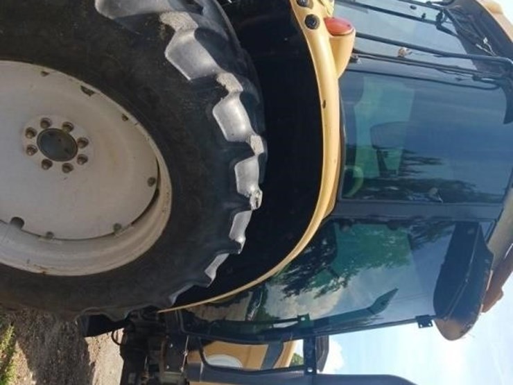 2012-challenger-chl-mt465b-runs/moves-image-8