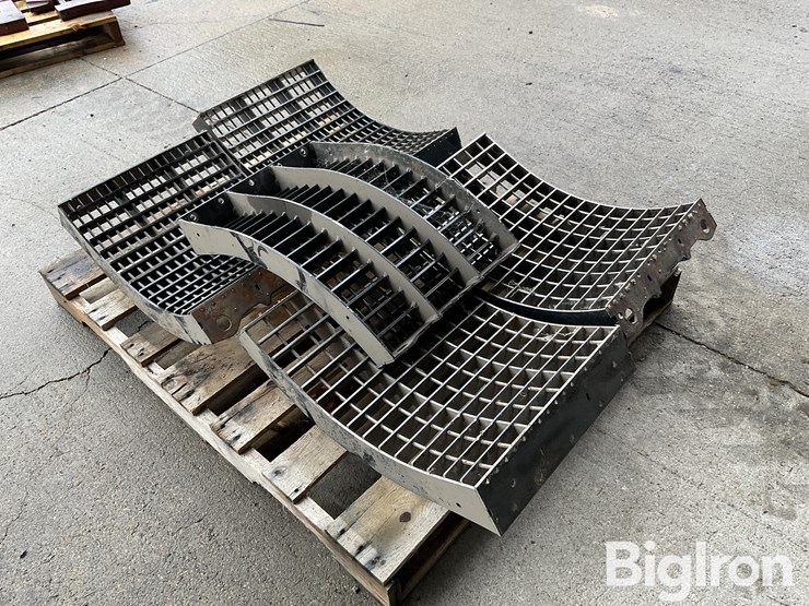 case-ih-small/large-wire-concaves-image-7