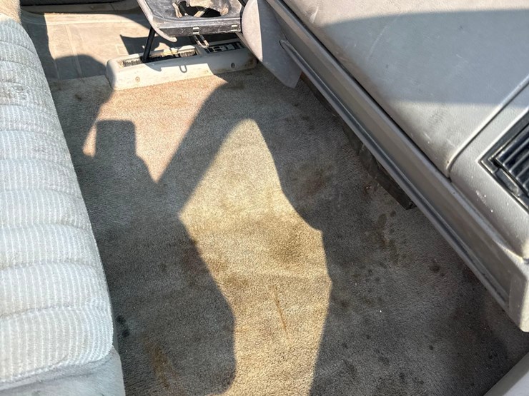 1993-chevy-1500-pickup-image-26