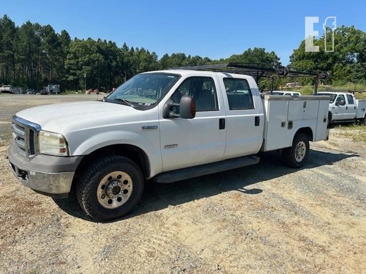 2006-ford-f350-sd-image-1