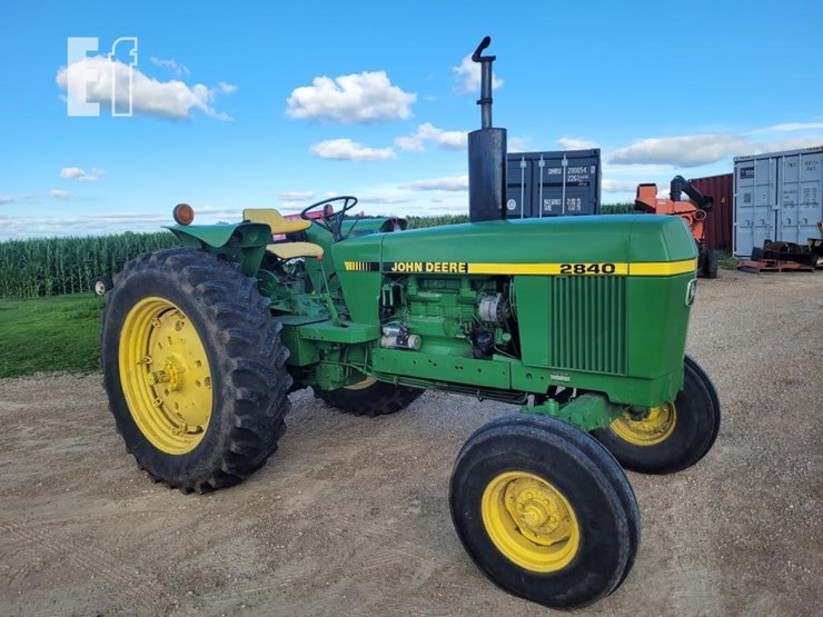 john-deere-2840-image-4