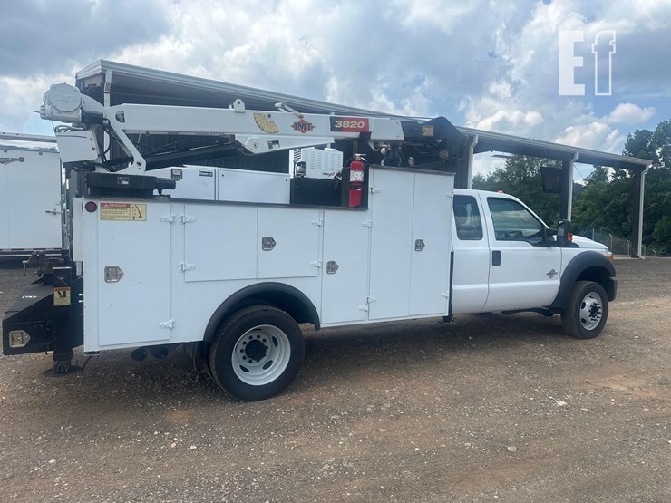 2015-ford-f550-image-7