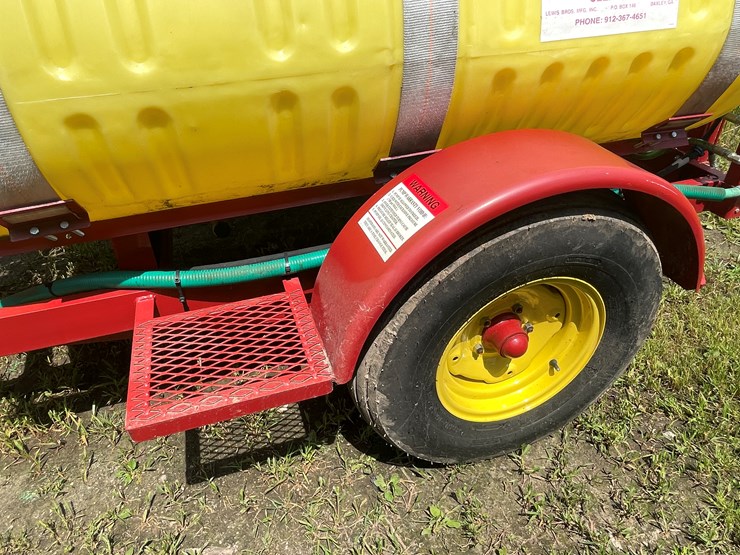 #1071-•-poultry-house-washer-image-18