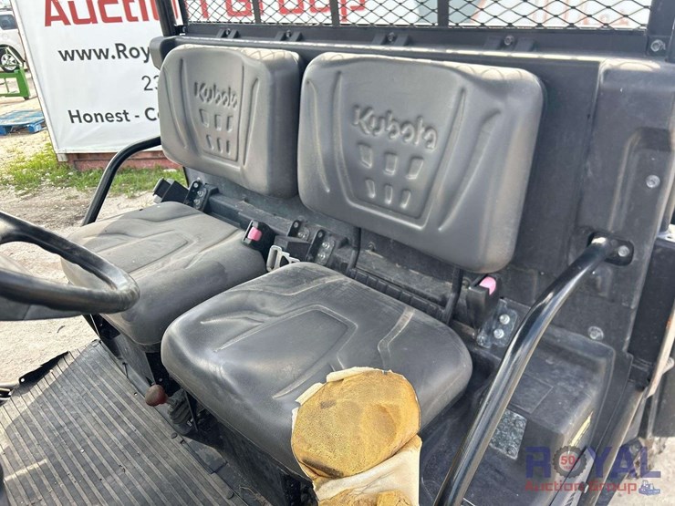 2021-kubota-rtv-x900-image-9