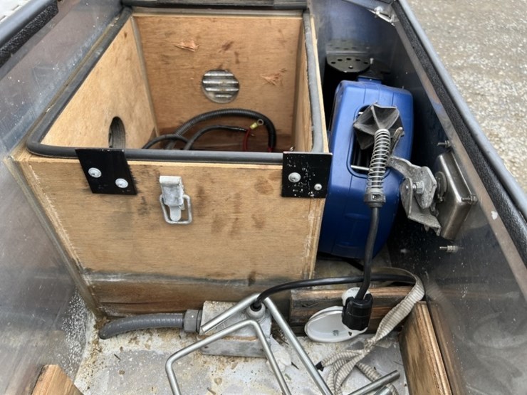 1993-cargo-wells-image-19