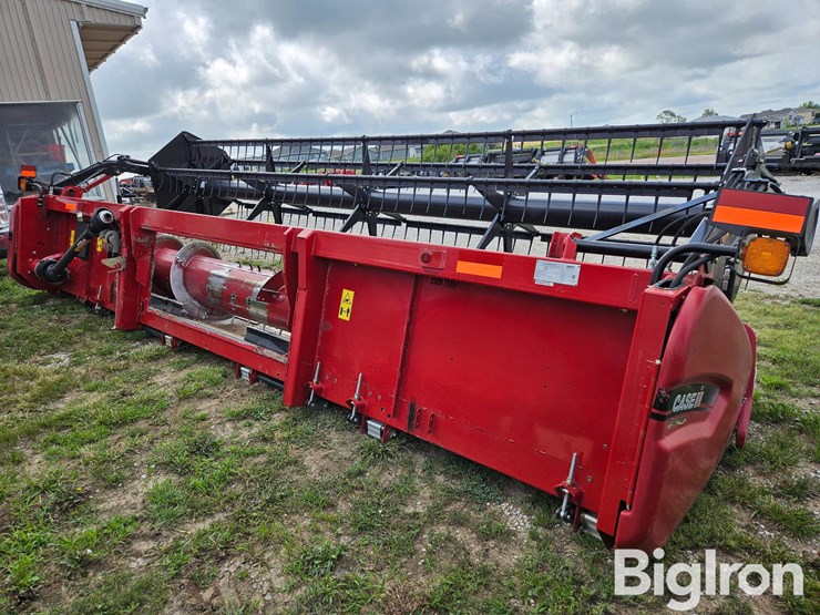 2012-case-ih-3020-image-5