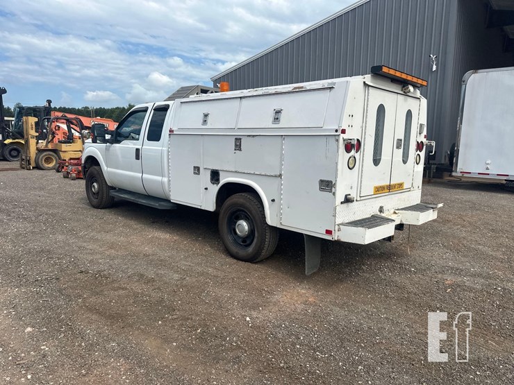 2012-ford-f350-image-7