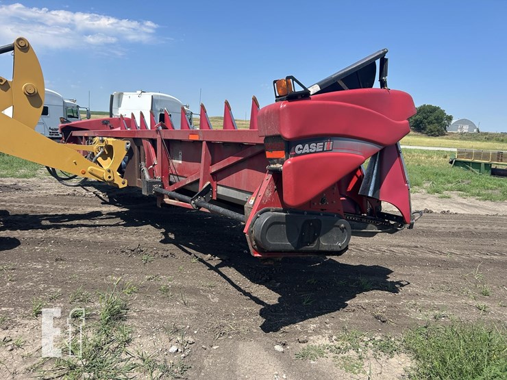 case-ih-2412-image-6