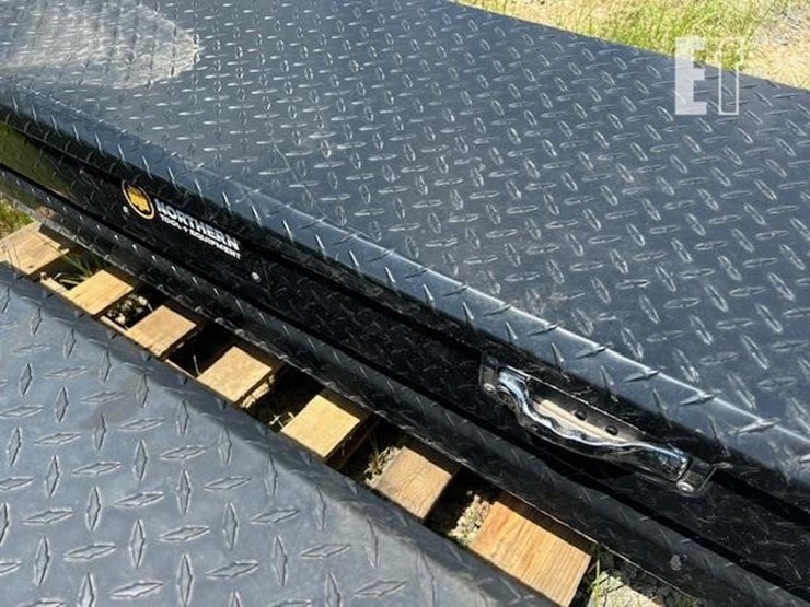 (3)-toolboxes-for-reg-size-pickup-truck-image-5