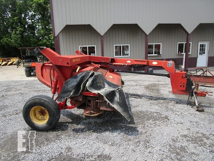 new-holland-411-image-2