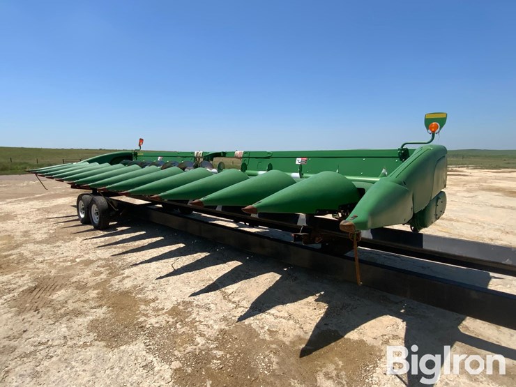 2019-john-deere-712c-image-1