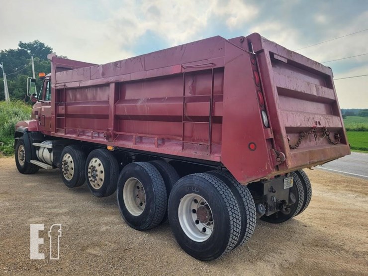 1999-mack-cl713-image-7