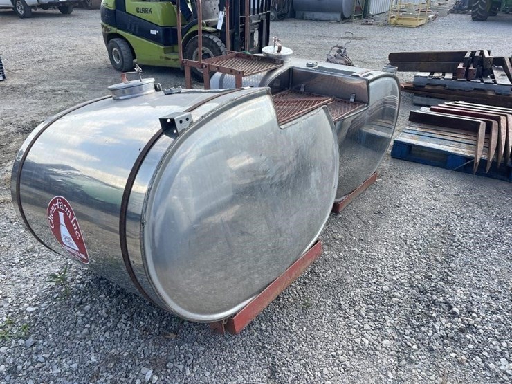 2--stainless-steel-chem-farm-tanks-image-6