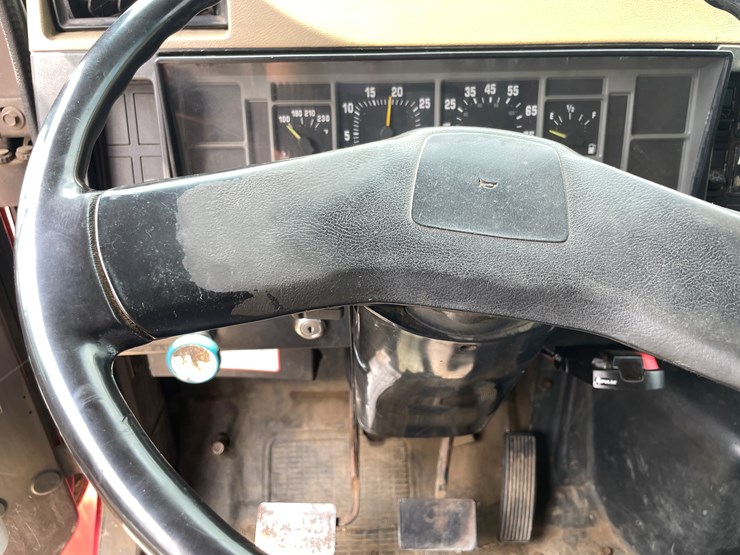 #1012-•-1993-international-dump-truck-(has-wi-title)-image-76