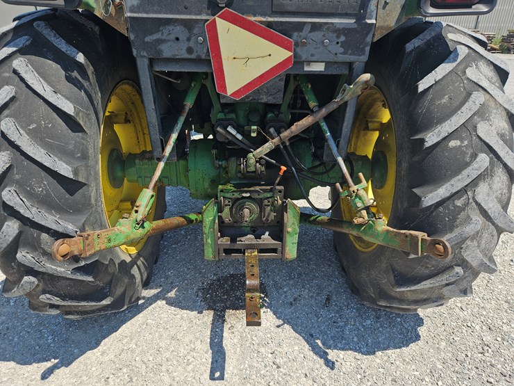 1988-john-deere-2955-image-11