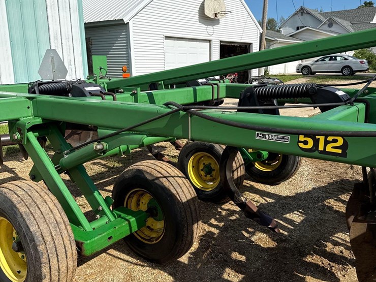 john-deere-512-image-11