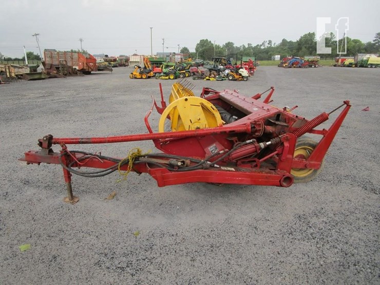new-holland-472-image-8