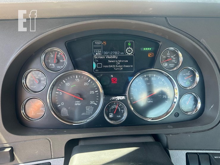 2018-kenworth-t880-image-27