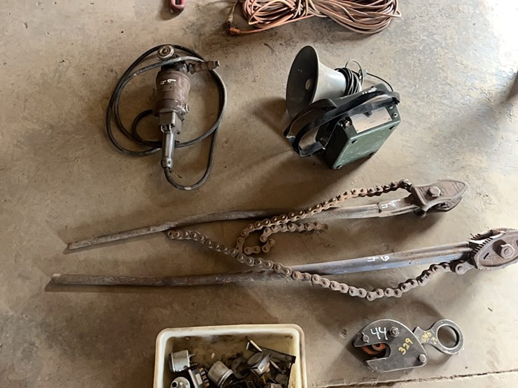 pipe-wrenches-support-equipment-image-1