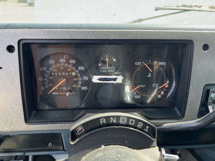 1992-chevrolet-g20-image-29