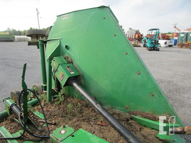 john-deere-165-image-3
