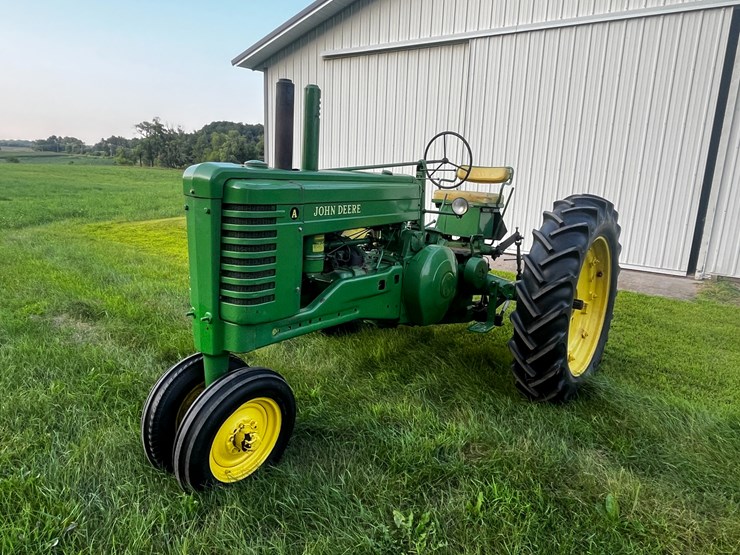 john-deere-a-image-1
