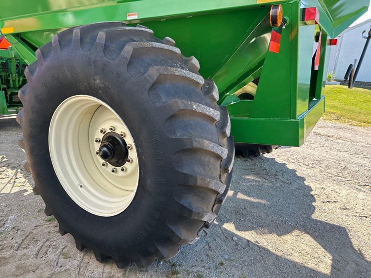 2013-j-and-m-620-14-grain-cart-image-8