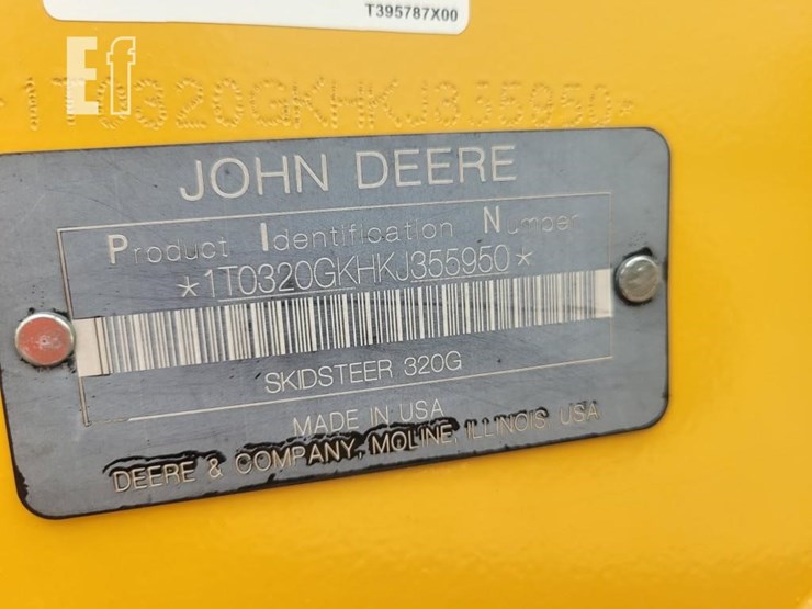 deere-320g-image-7