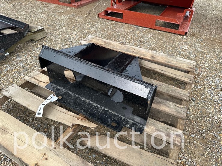 111---mini-universal-attach.-skid-steer-tree-spade-image-2