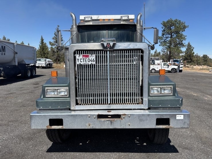 1996-western-star-4964f-image-5