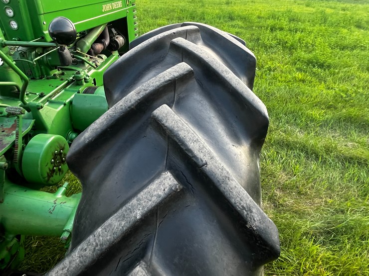 john-deere-a-image-38