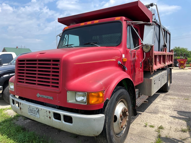 #1012-•-1993-international-dump-truck-(has-wi-title)-image-1