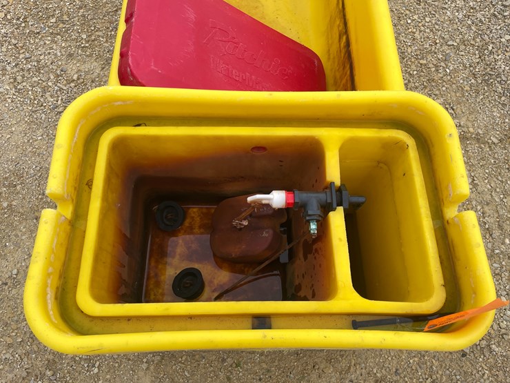 #1832-•-ritchie-watermaster-heated-waterer-image-15