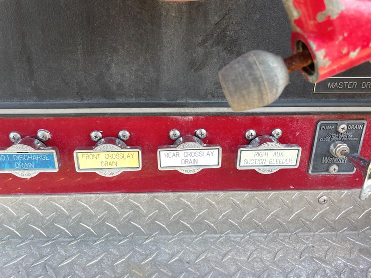 #1017-•-1985-retired-firetruck-(has-wi-title)-image-81