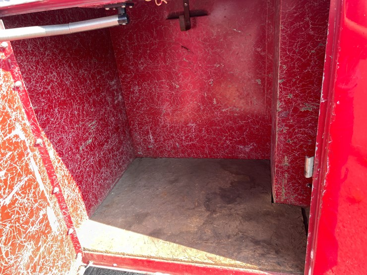 #1017-•-1985-retired-firetruck-(has-wi-title)-image-88