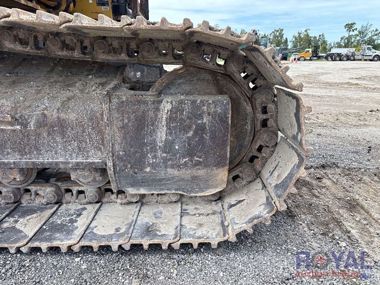 2017-caterpillar-326fl-image-33