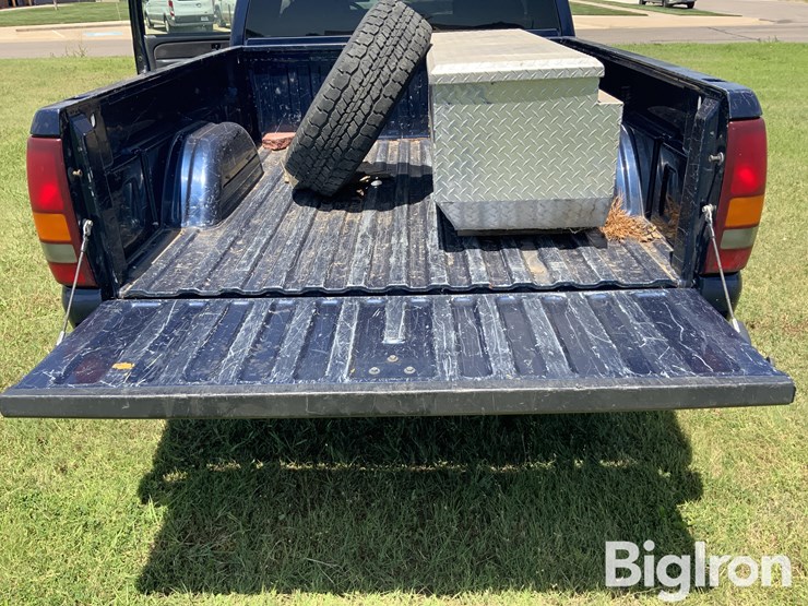 2002-gmc-sierra-1500-image-20