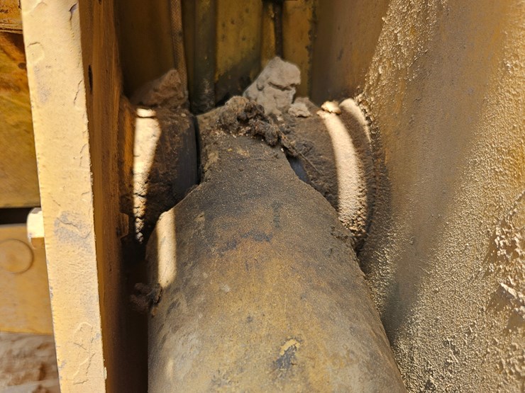 caterpillar-931b-image-97
